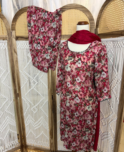 Pure Tabby Silk Printed Suit