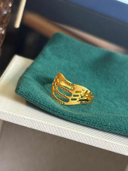 FMC2211 - Gold Plated Ring