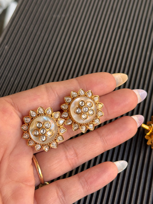 FMC995 - Sabyasachi Kundan Studs