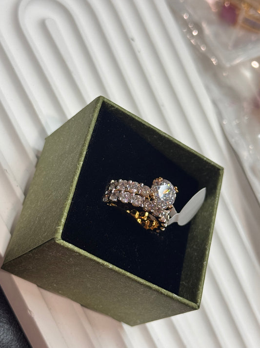 FMC879 - WGP Golden Ring & Band