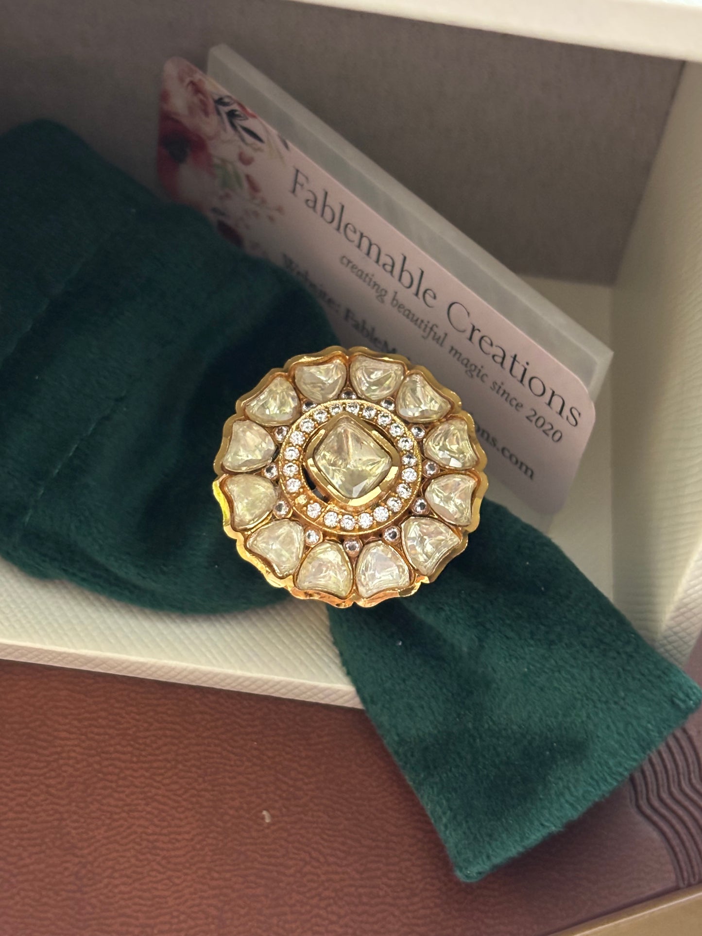 FMC752 - Sunheri Kundan Ring