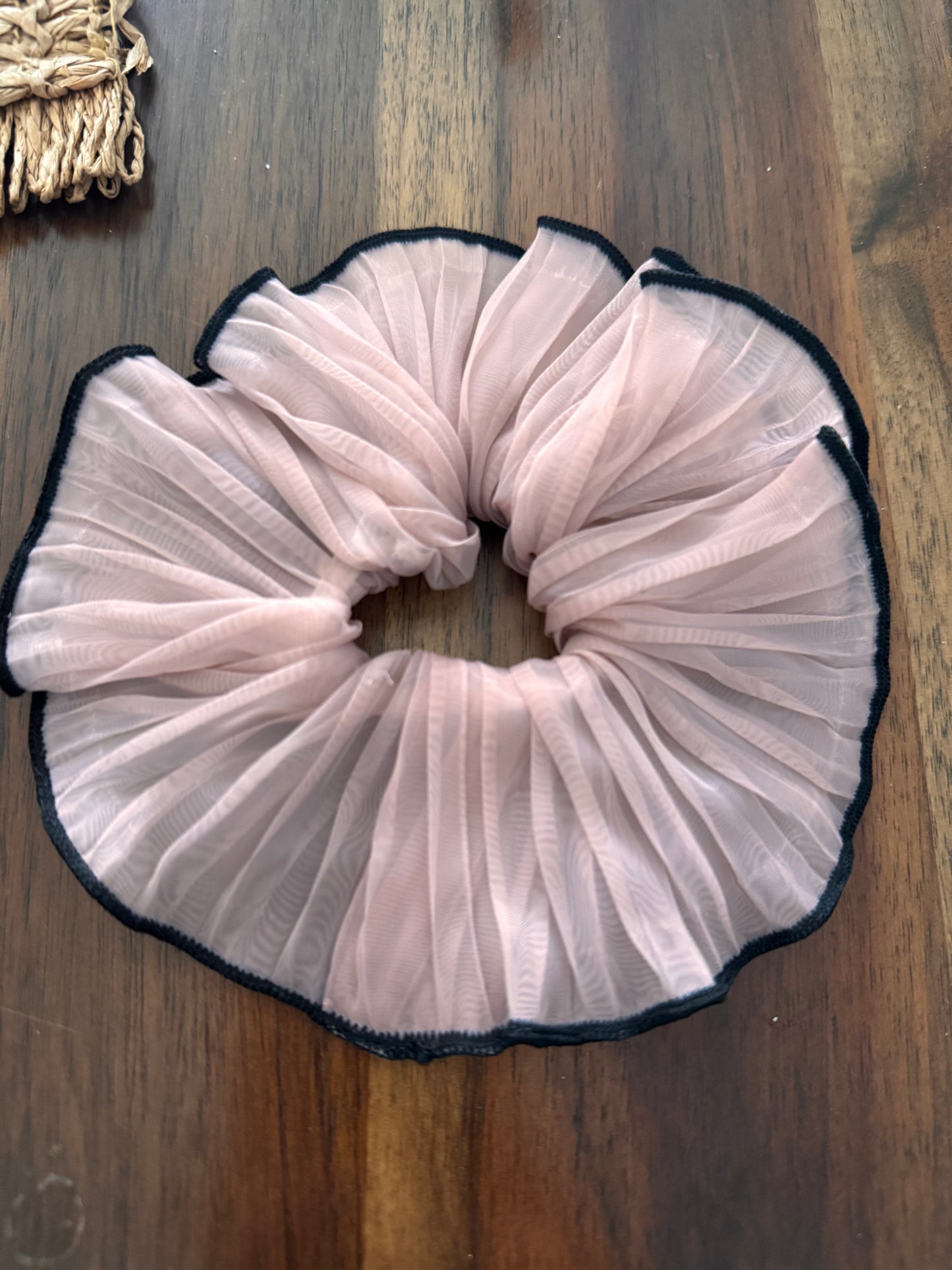 Scrunchie 😇 Goodie