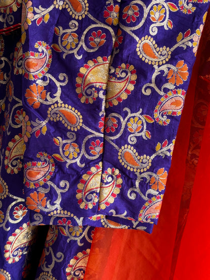 Kheen Khaab Suit Set.