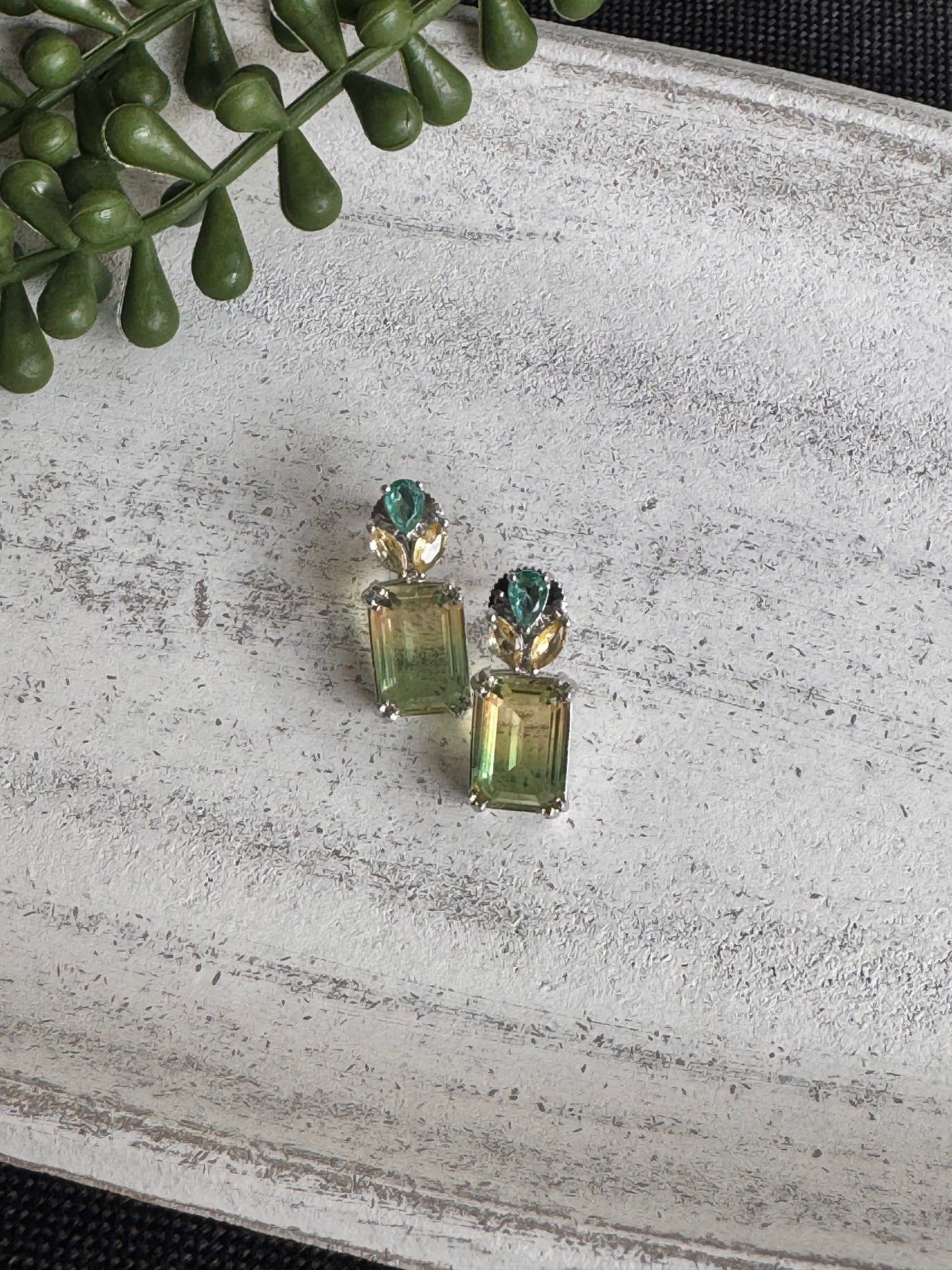 FMC325 - Doublet Earrings