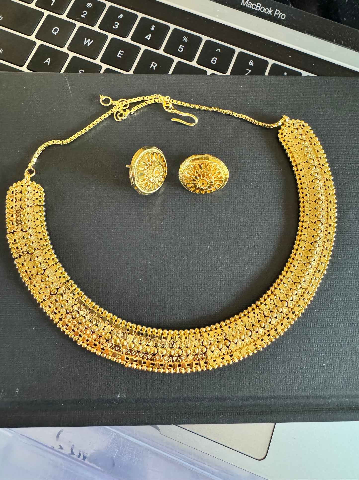 FMC903 - Gold Plated Necklace