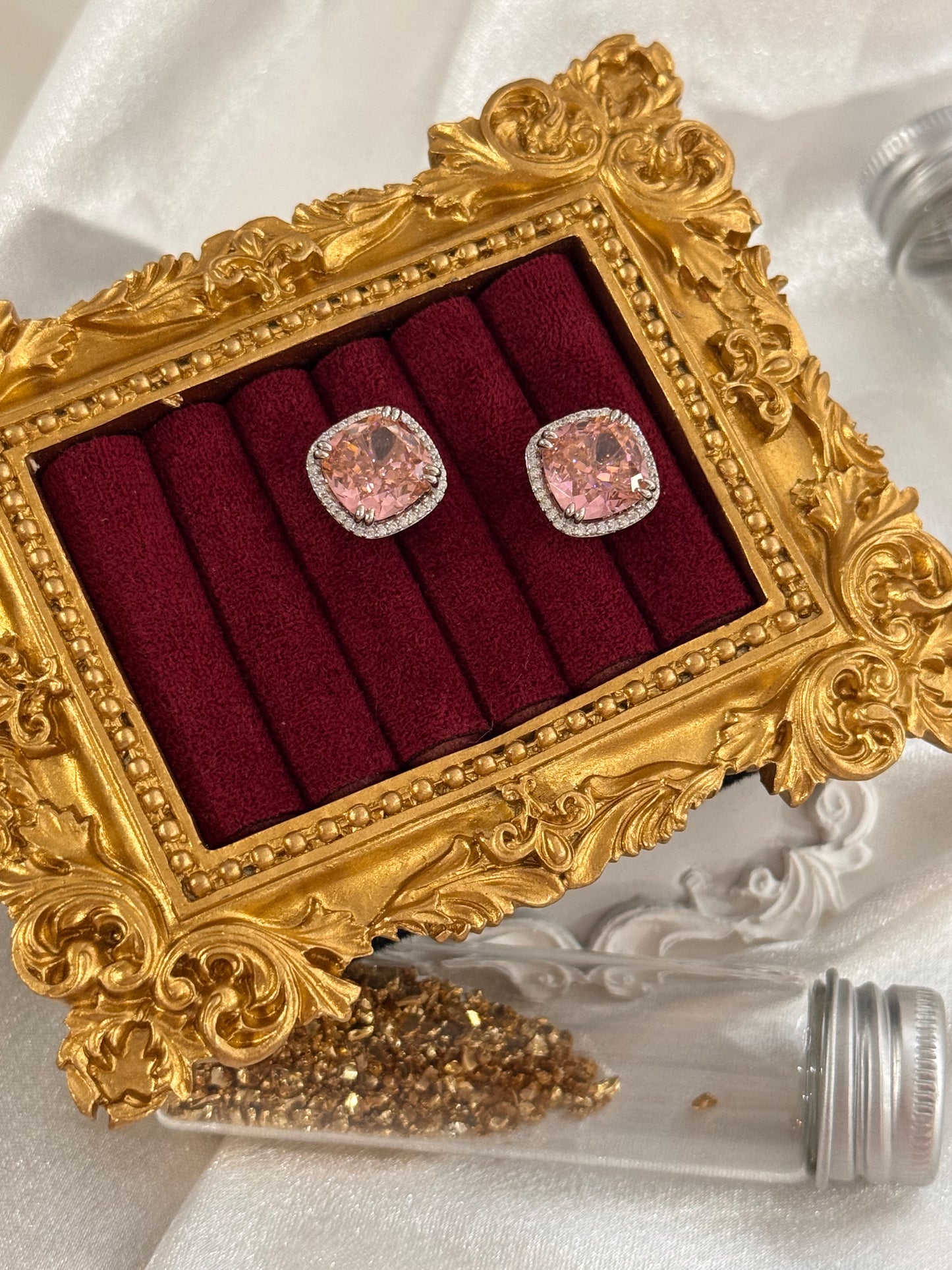 FMC1017 - WGP Swarovski Stud Earrings