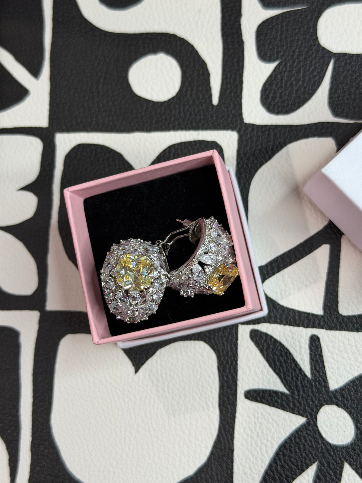 FMC1350 - WGP Hoop Earrings