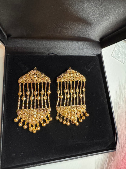 FMC2456 - Antique Gold Plated Earrings