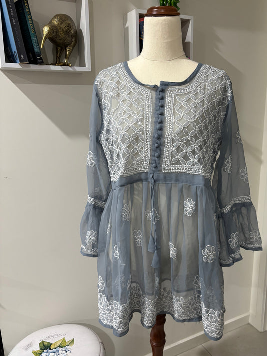 Short Lucknowi Chikenkari Kurti