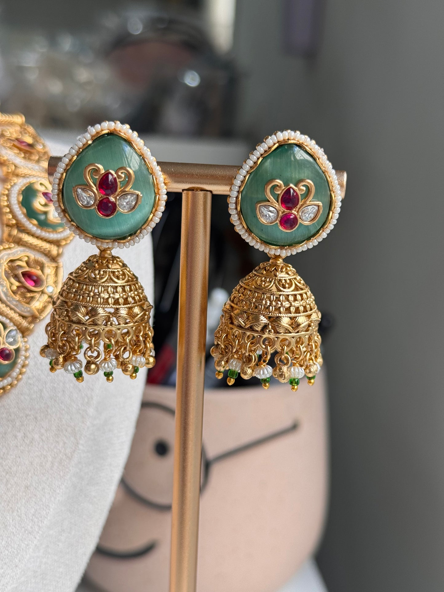 FMC2980 - Heritage Necklace Set