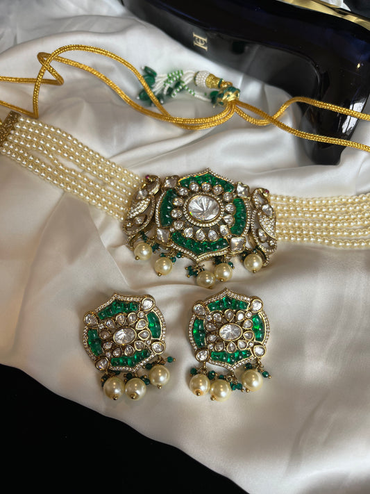 FMC957 - Premium Uncut Kundan Necklace Set