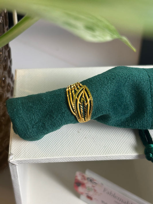 FMC2207 - Gold Plated Ring