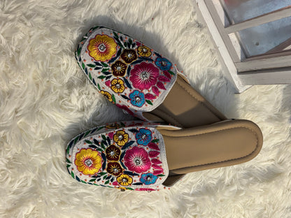 FMC4001 - Hand Embroidered Heels (short)