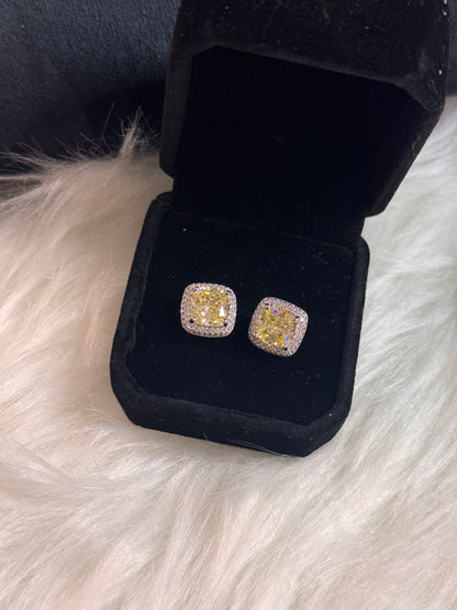 FMC597 - WGP Stud Earrings