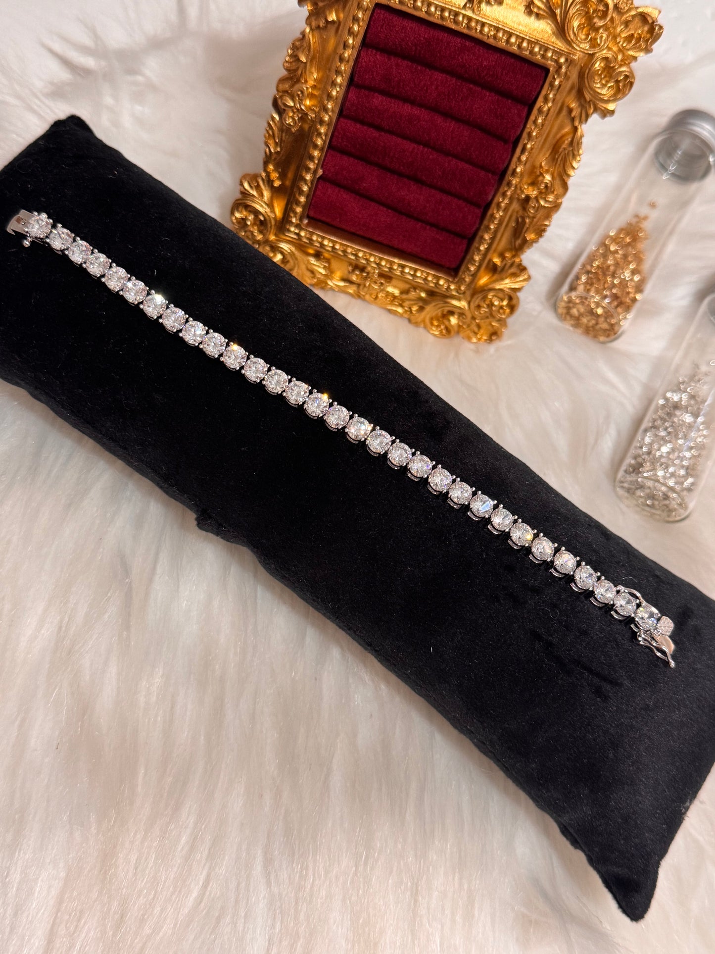 FMC2960 - WGP Tennis Bracelet