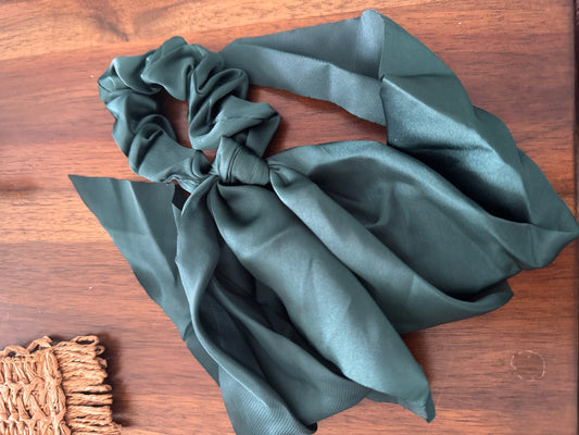 Scrunchie scarf Goodie