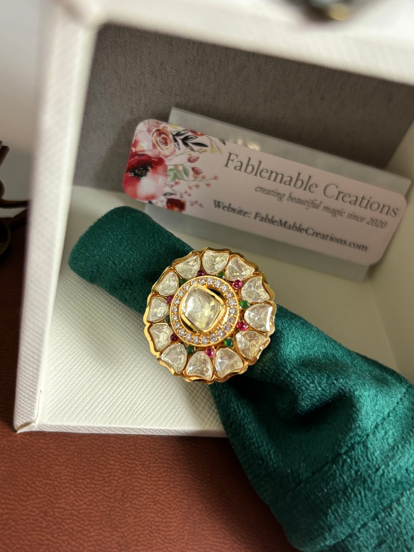 FMC752 - Sunheri Kundan Ring