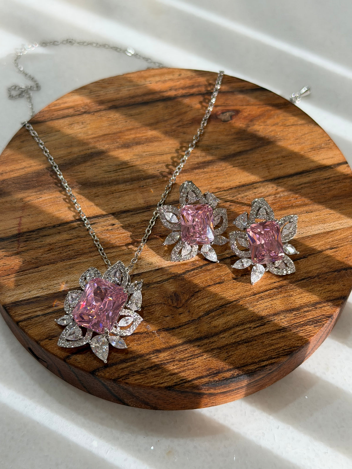 White Gold Plated Pendant Set