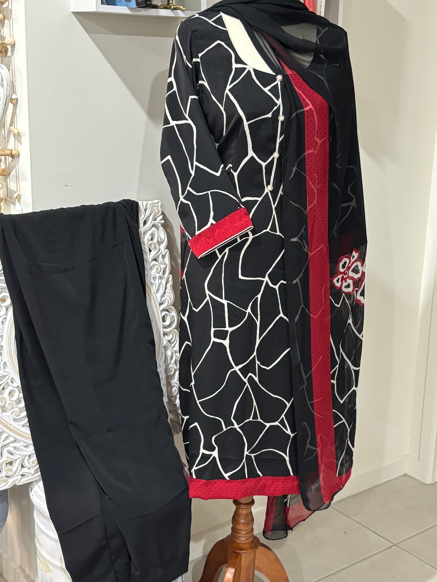 Digital Printed Crepe Pant Suit