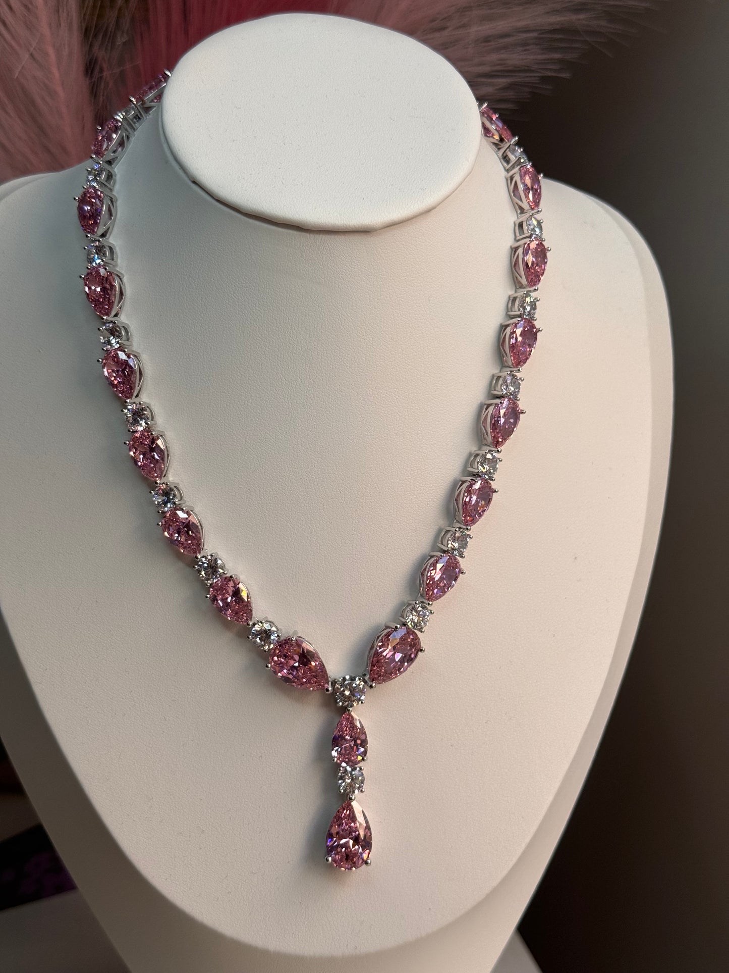 FMC6754 - WGP Swarovski Crystal Stone Necklace
