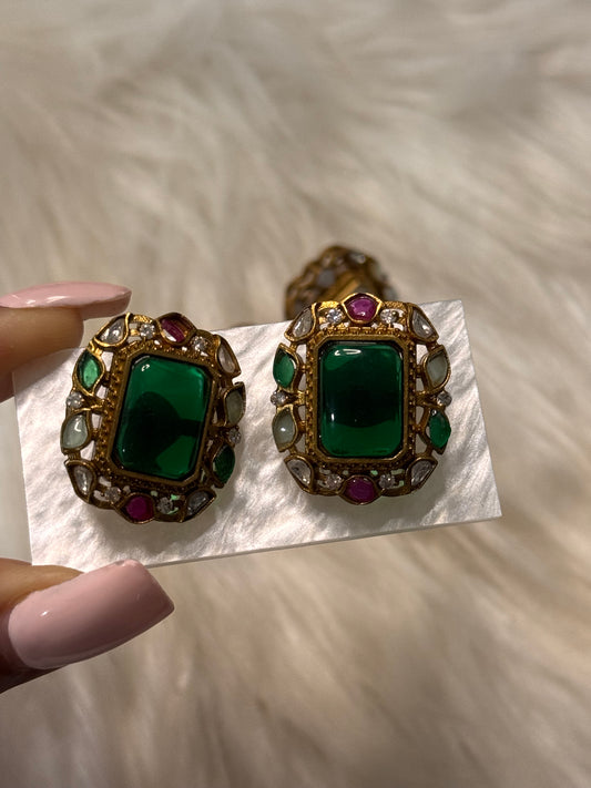 FMC395 Stud Earrings