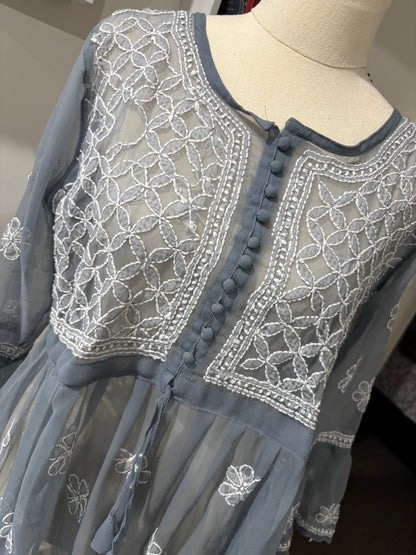 Short Lucknowi Chikenkari Kurti