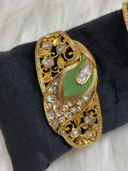 FMC2435 - 22 Carat Gold Plated Bracelet