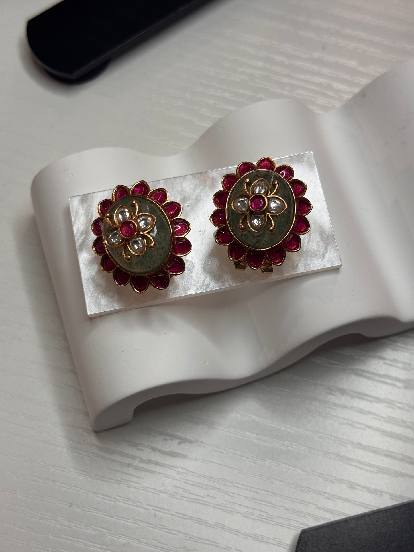FMC1095 - Sabyasachi Kundan Studs