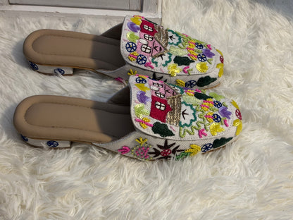 FMC4002 - Hand Embroidered Heels (short)