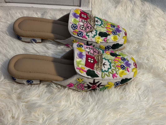 FMC4002 - Hand Embroidered Heels
