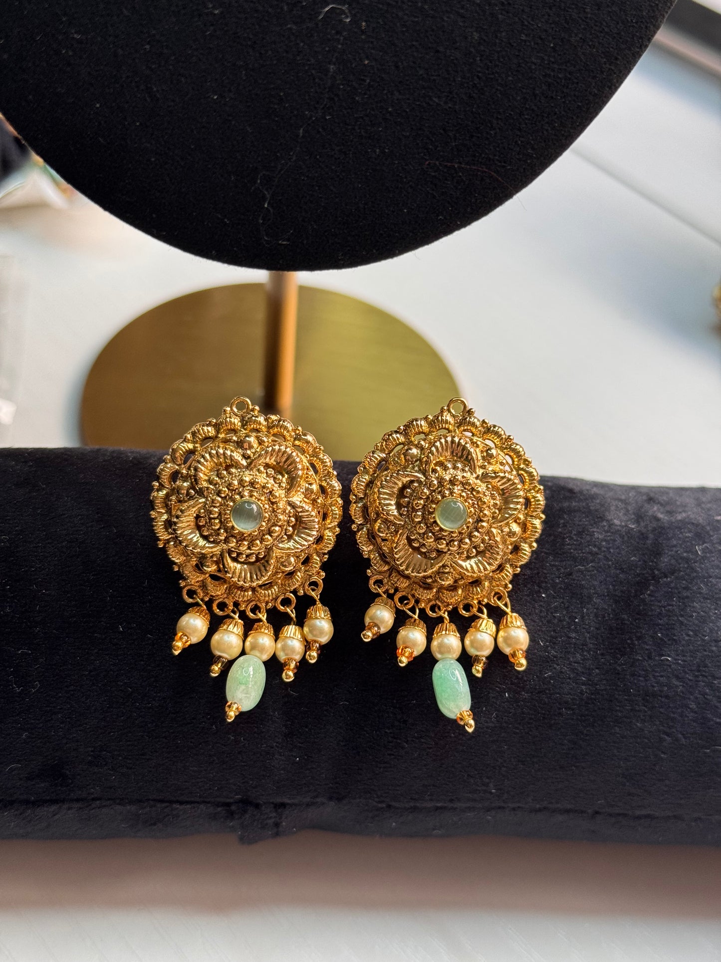 FMC702 - Antique Gold Plated Studs