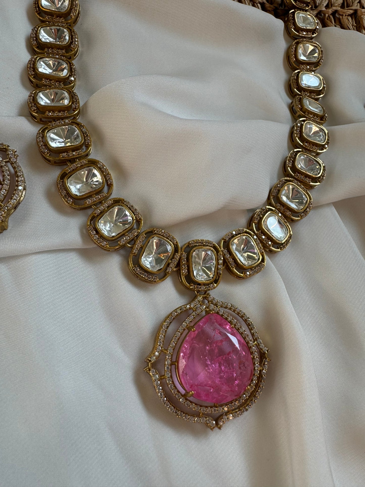 FMC2952 - Uncut Kundan Necklace