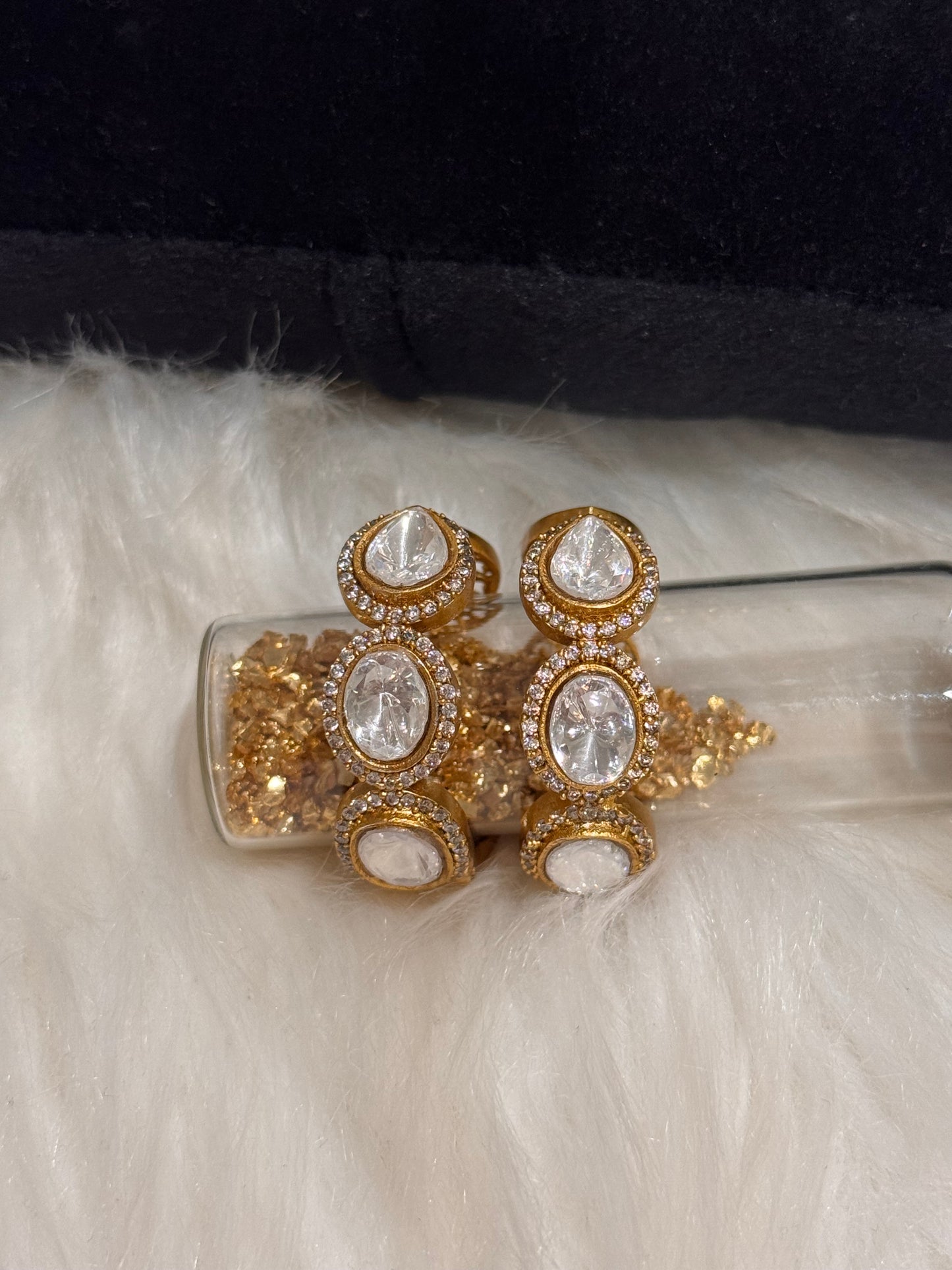 FMC817 - 22 Carat Hoop Earrings