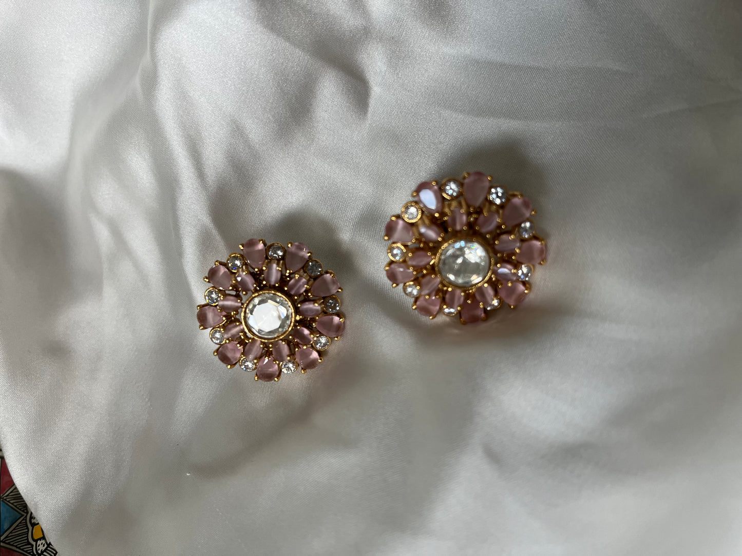 FMC240 - Uncut Kundan Studs