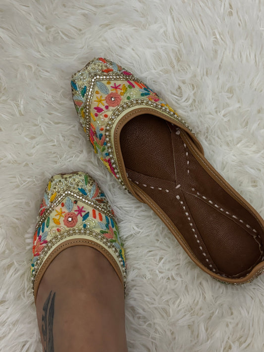 FMC1001 - Punjabi Jutti