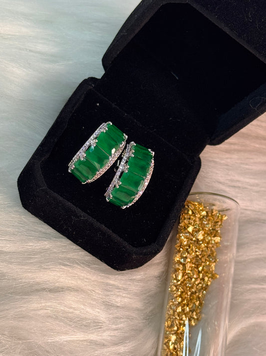 FMC970 - WGP Stud Style Hoops