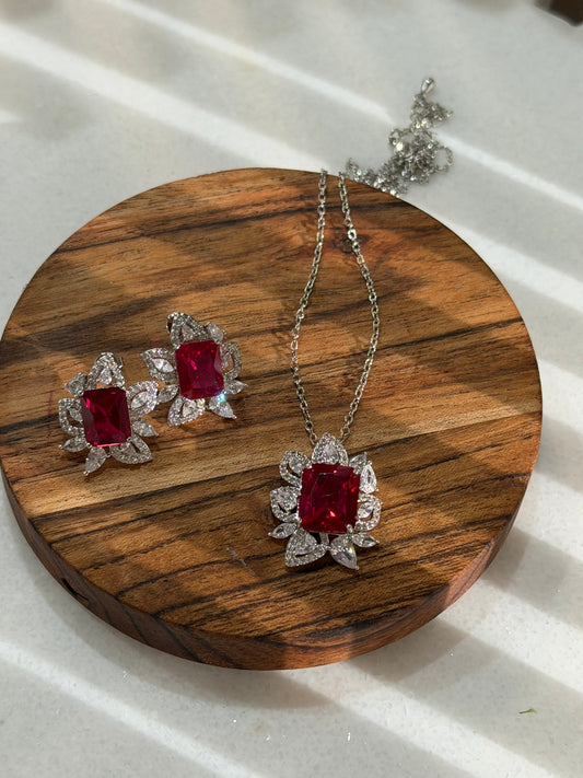 White Gold Plated Pendant Set