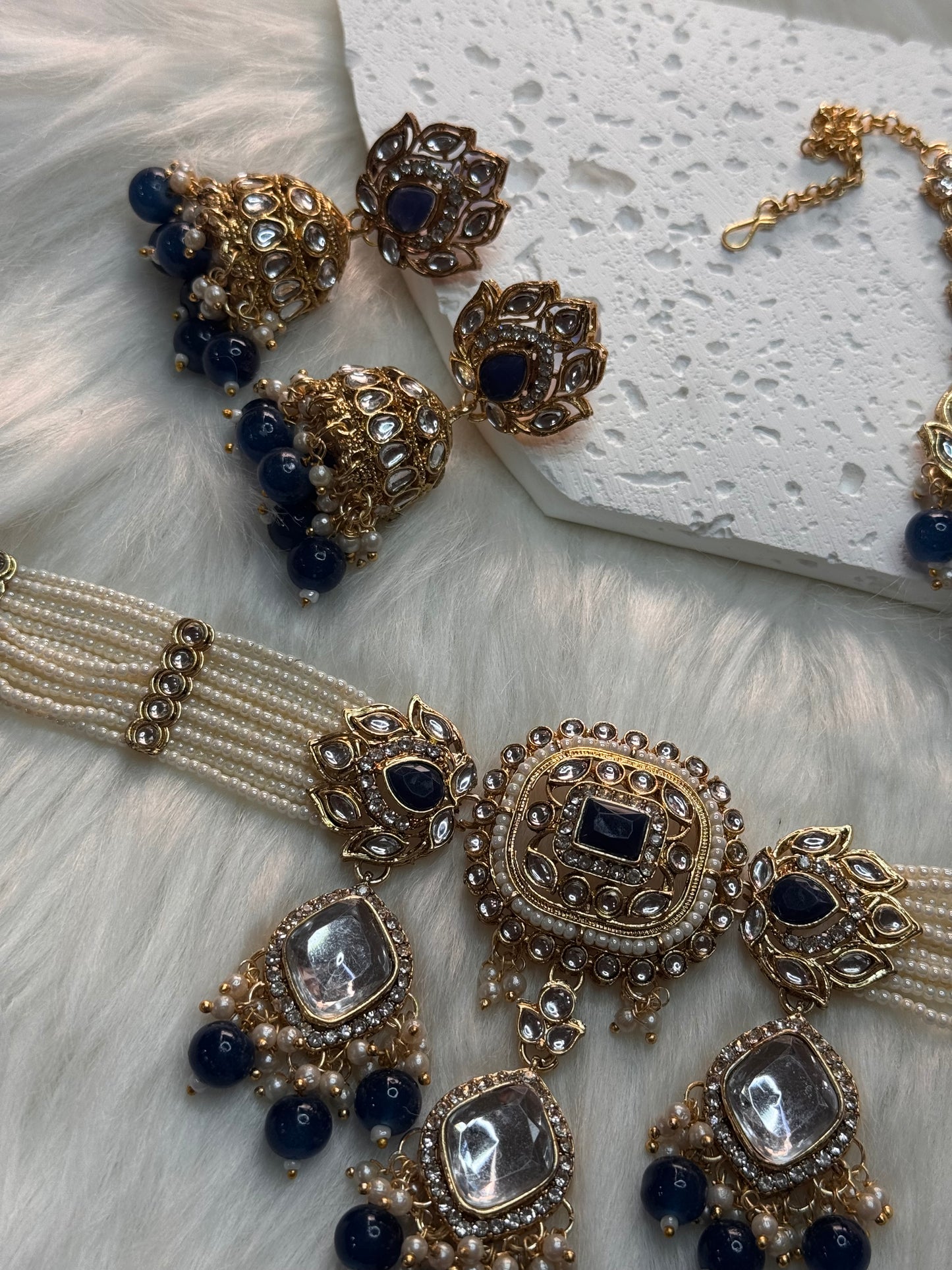 FMC525 - Kundan Chokar Necklace