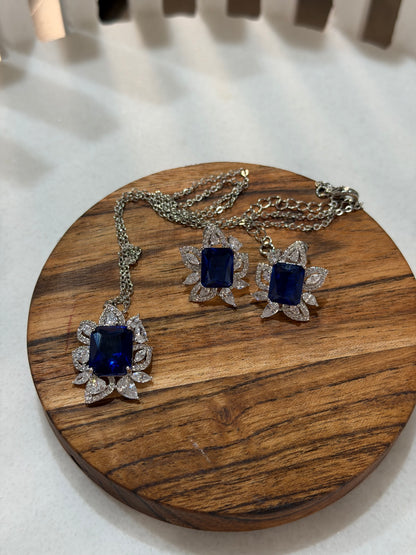White Gold Plated Pendant Set