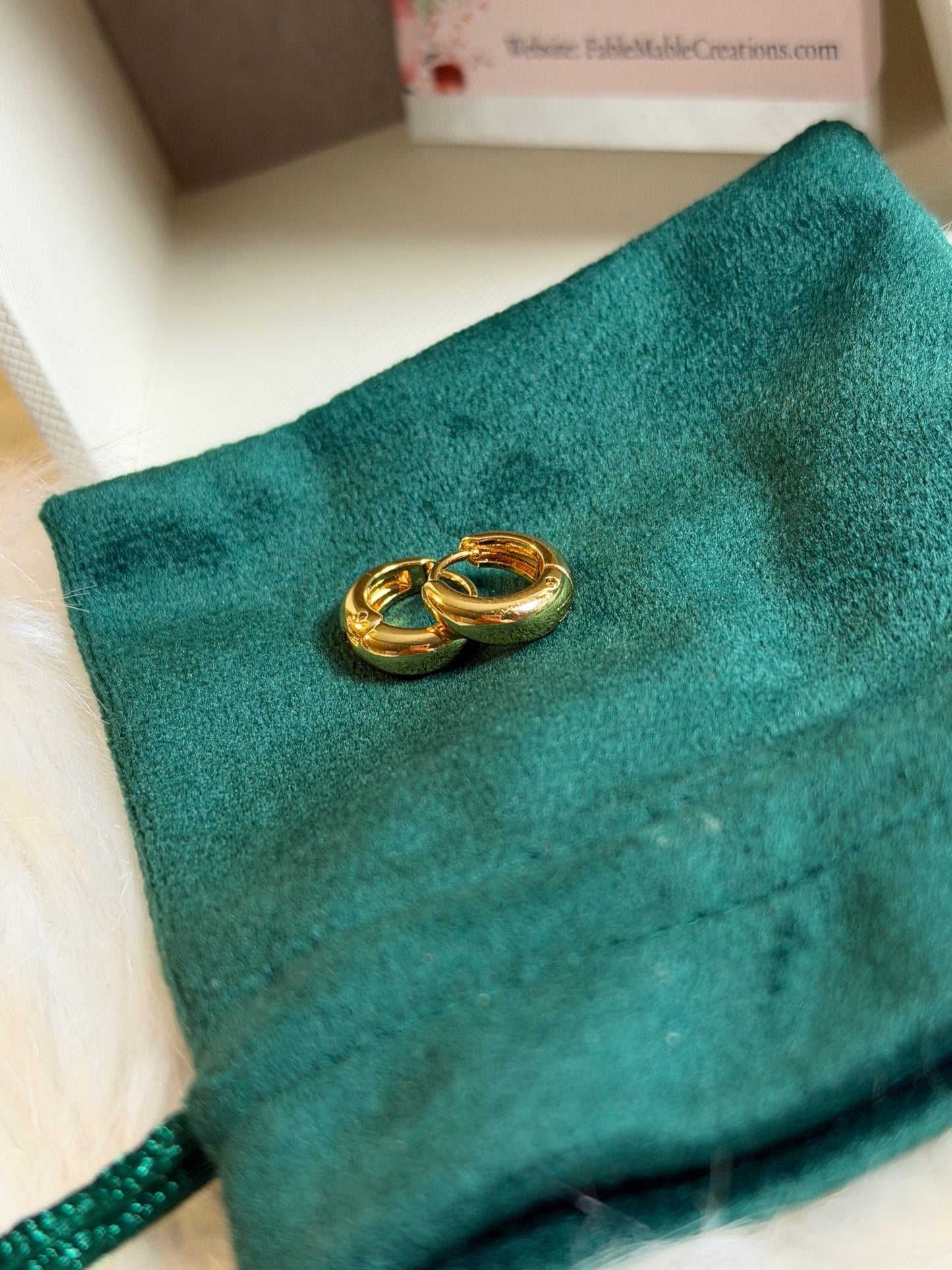 FMC510 - Gold Plated Hoops