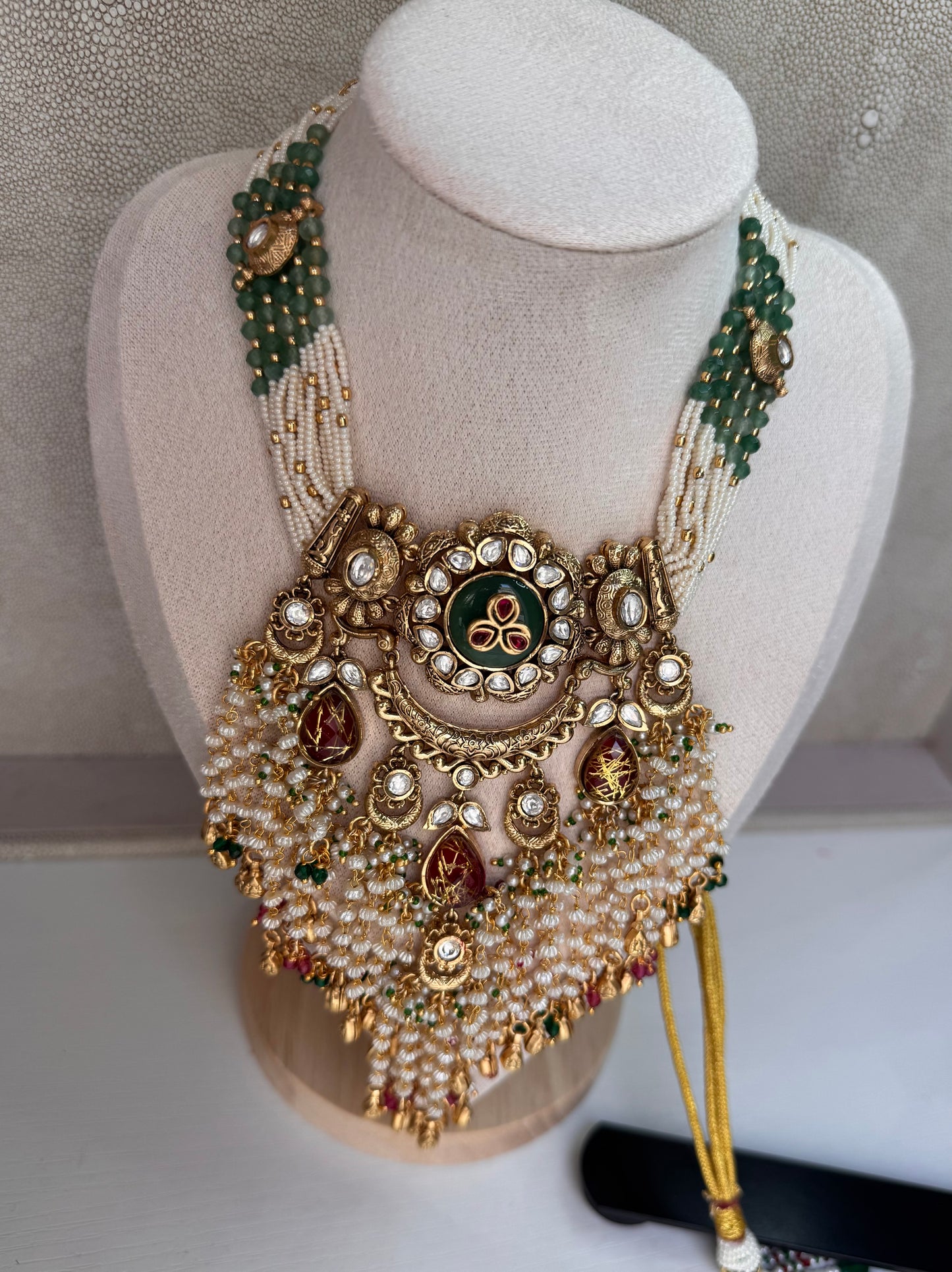 FMC7239 - Heritage Antique Style Necklace