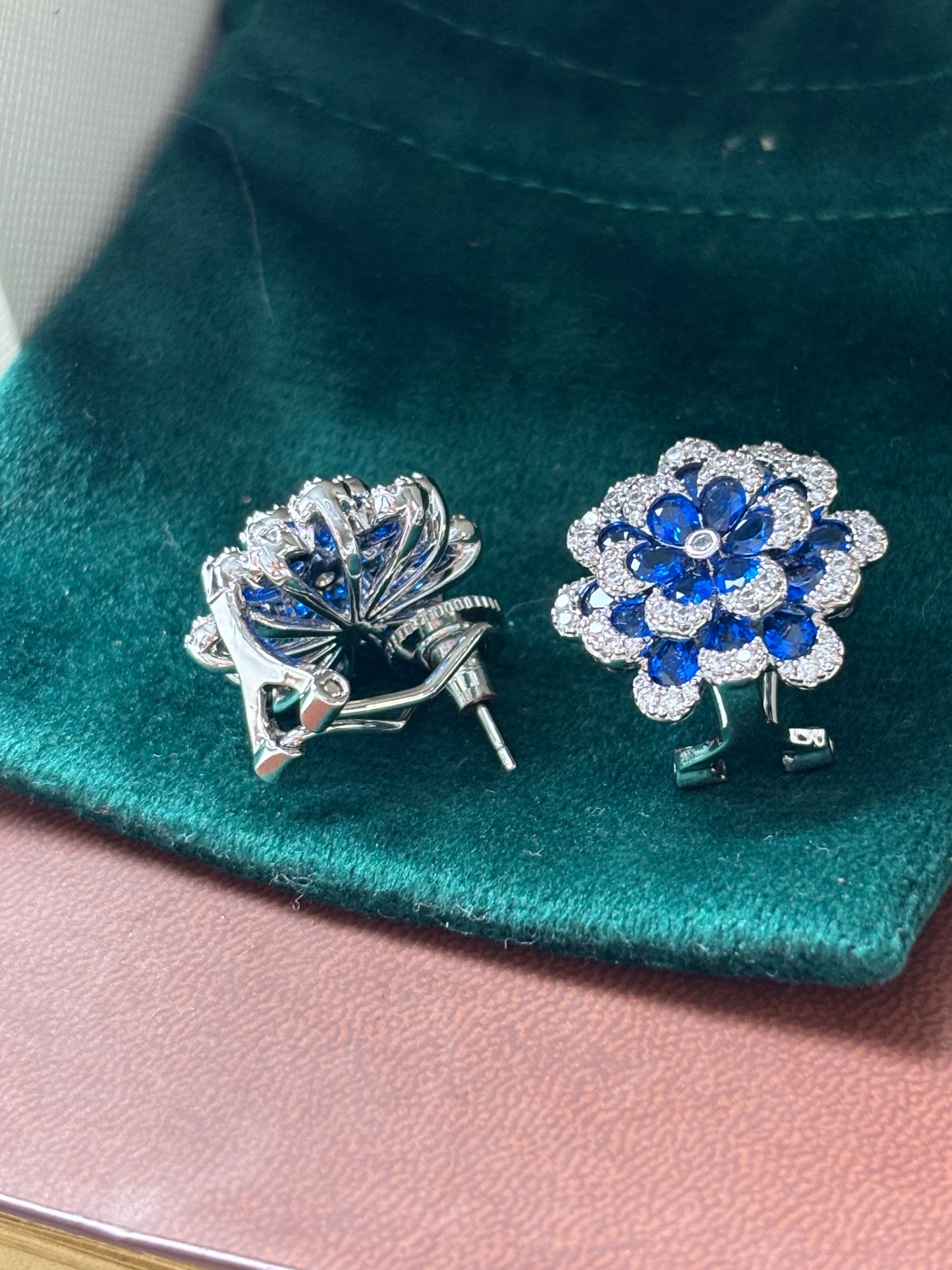 FMC1170 - WGP Studs Earring