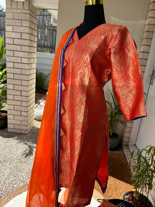 Kheen Khaab (Banarasi) Suit In Orange