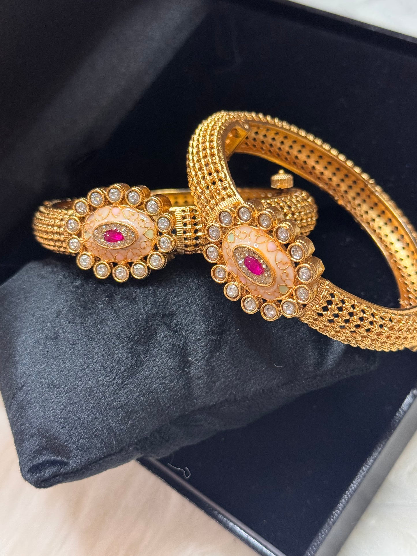 FMC1015 - Rajwada Style Kangan