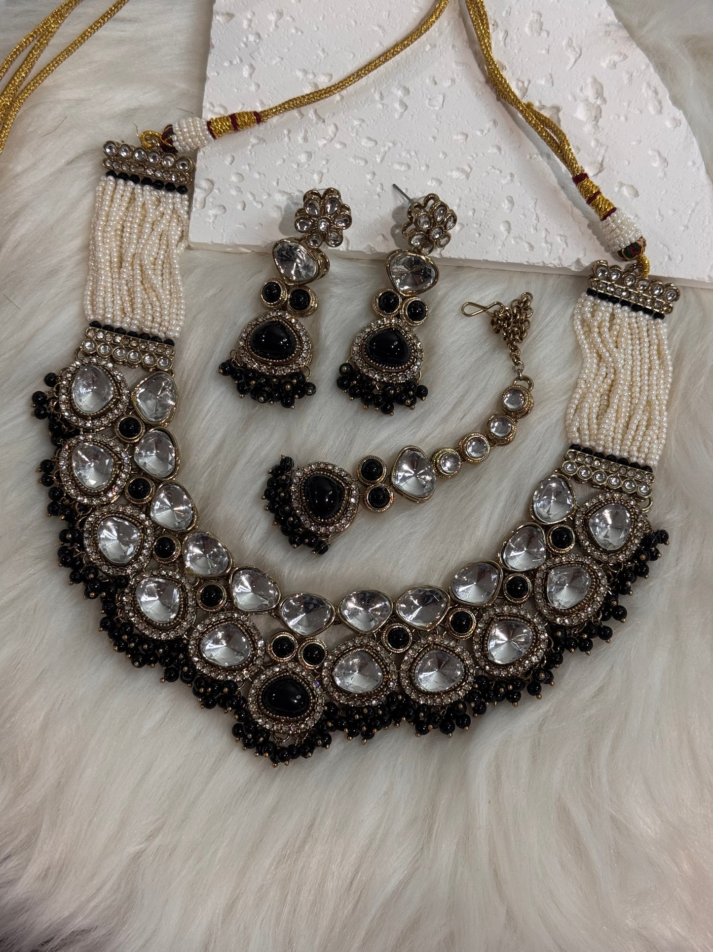 FMC1129 - Kundan Necklace