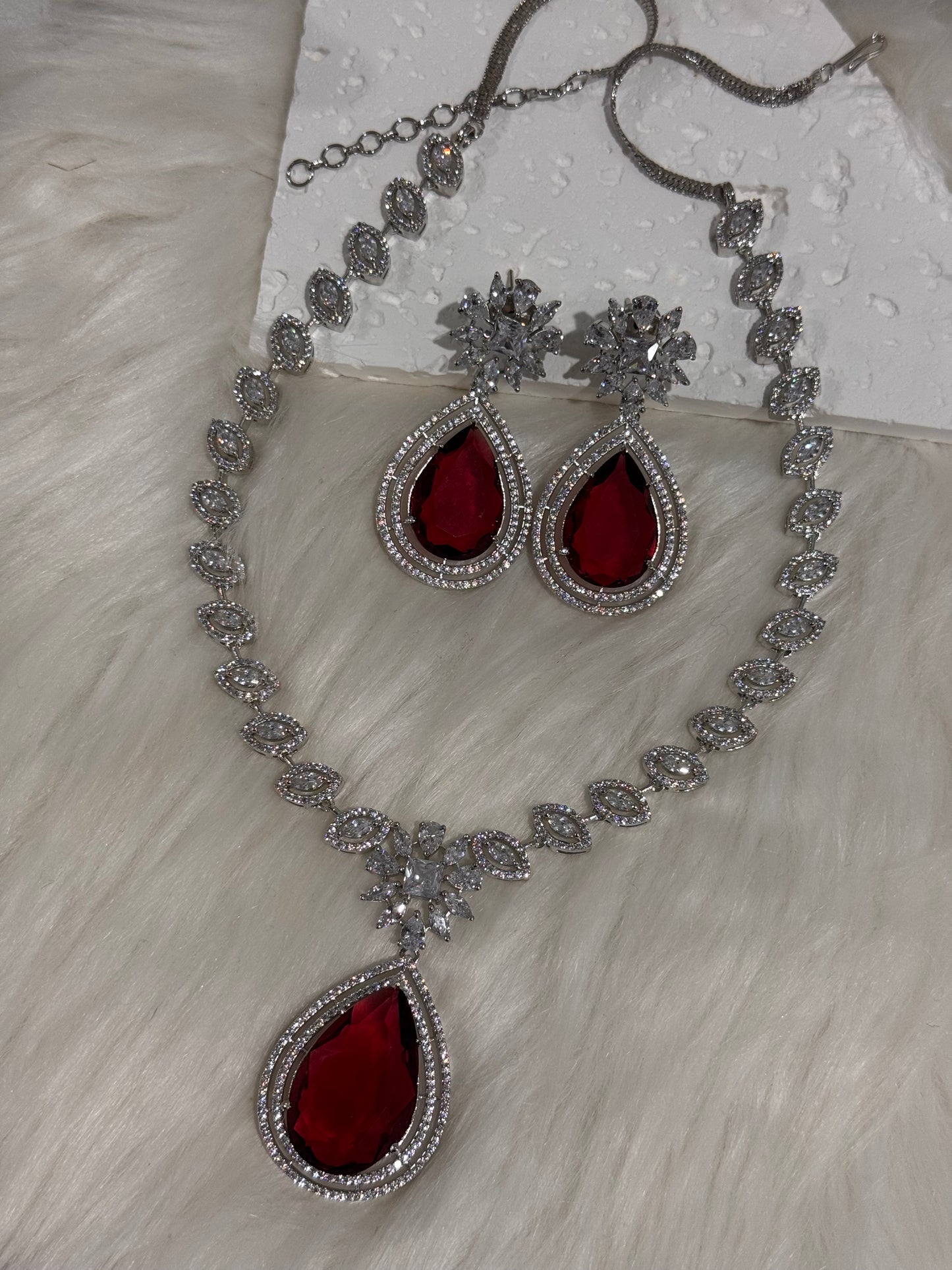 FMC2564 - AD Doublet Necklace Set