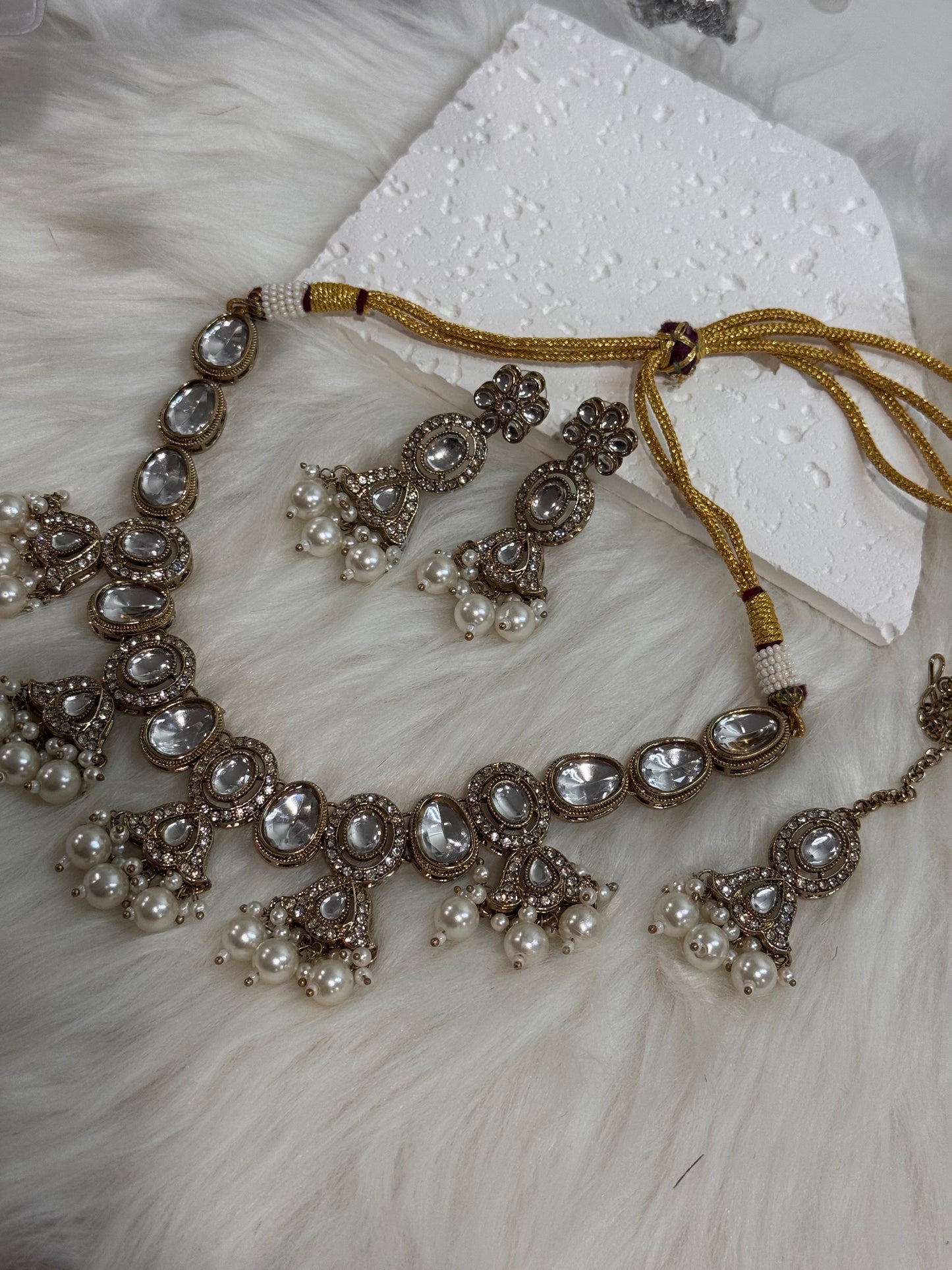 FMC656 - Kundan Necklace