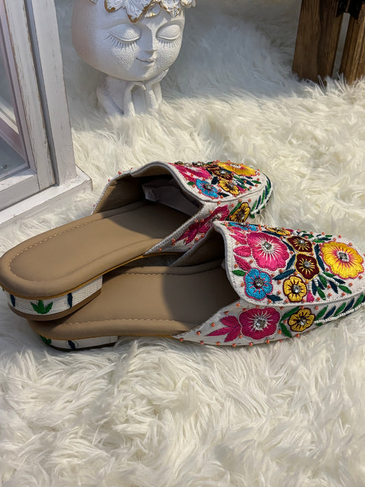 FMC4001 - Hand Embroidered Heels