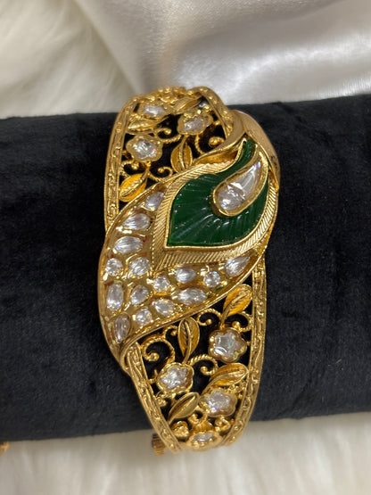 FMC2435 - 22 Carat Gold Plated Bracelet