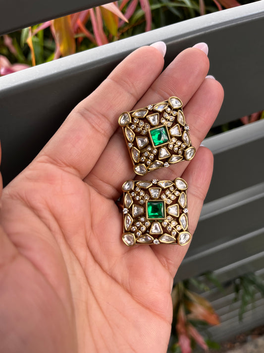 FMC301 - Uncut Kundan Studs